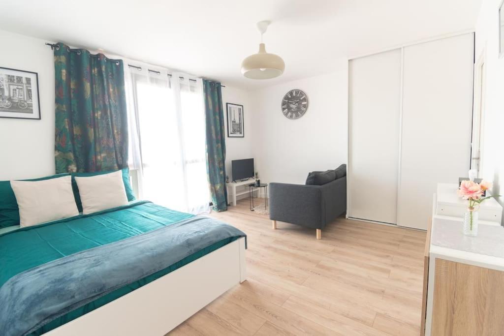 Le Citadin-T1-28M2-Pte Paris M7 Apartment Le Kremlin-Bicetre Exterior photo