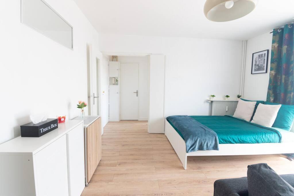 Le Citadin-T1-28M2-Pte Paris M7 Apartment Le Kremlin-Bicetre Exterior photo